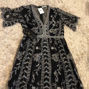Socialite Lace Dress